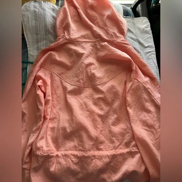 Lululemon Ready to Go Pink Mist Hooded Jacket NWOT size 8 - Picture 5 of 10